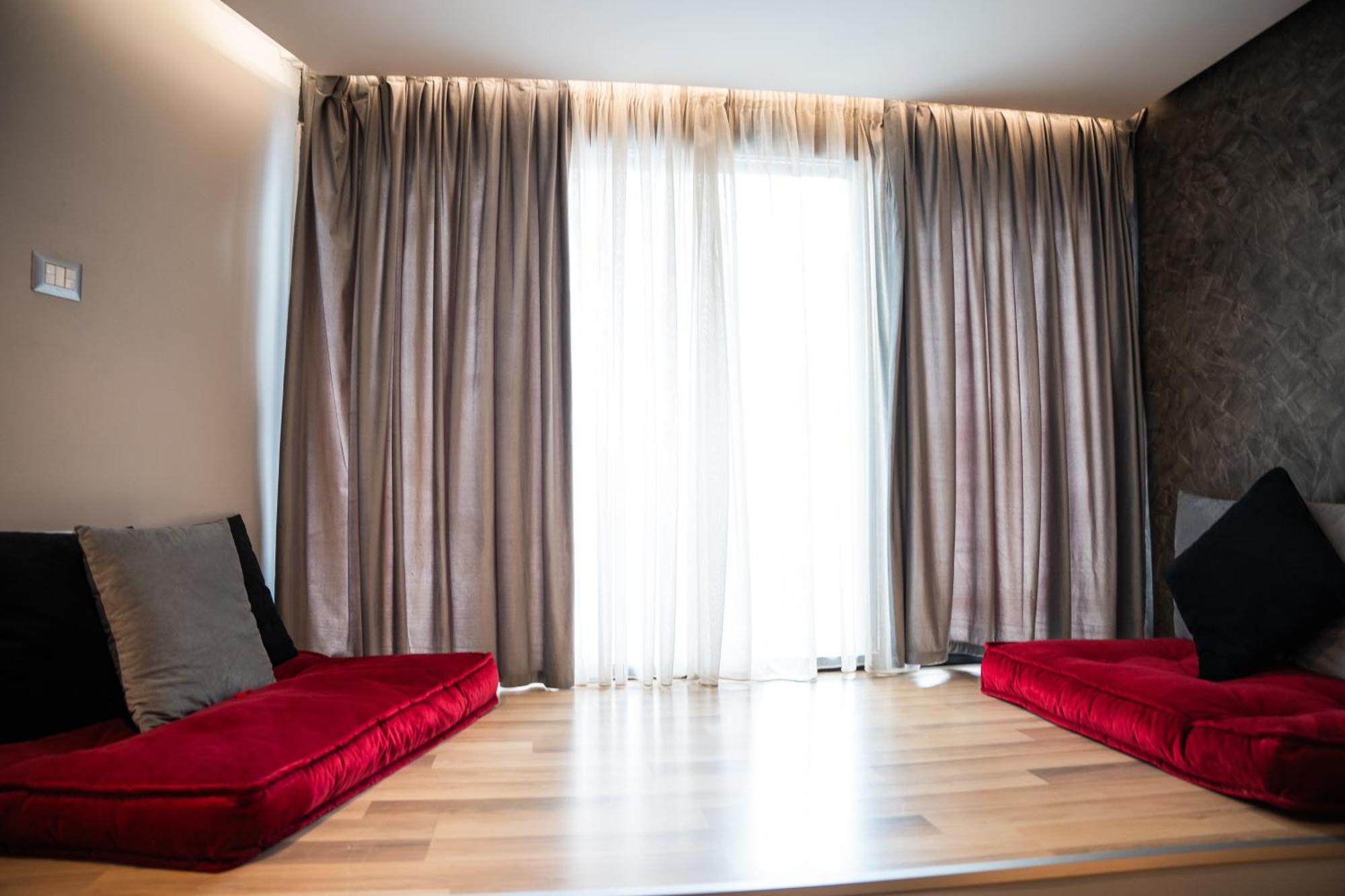 Center Boutique Hotel Tirana Extérieur photo